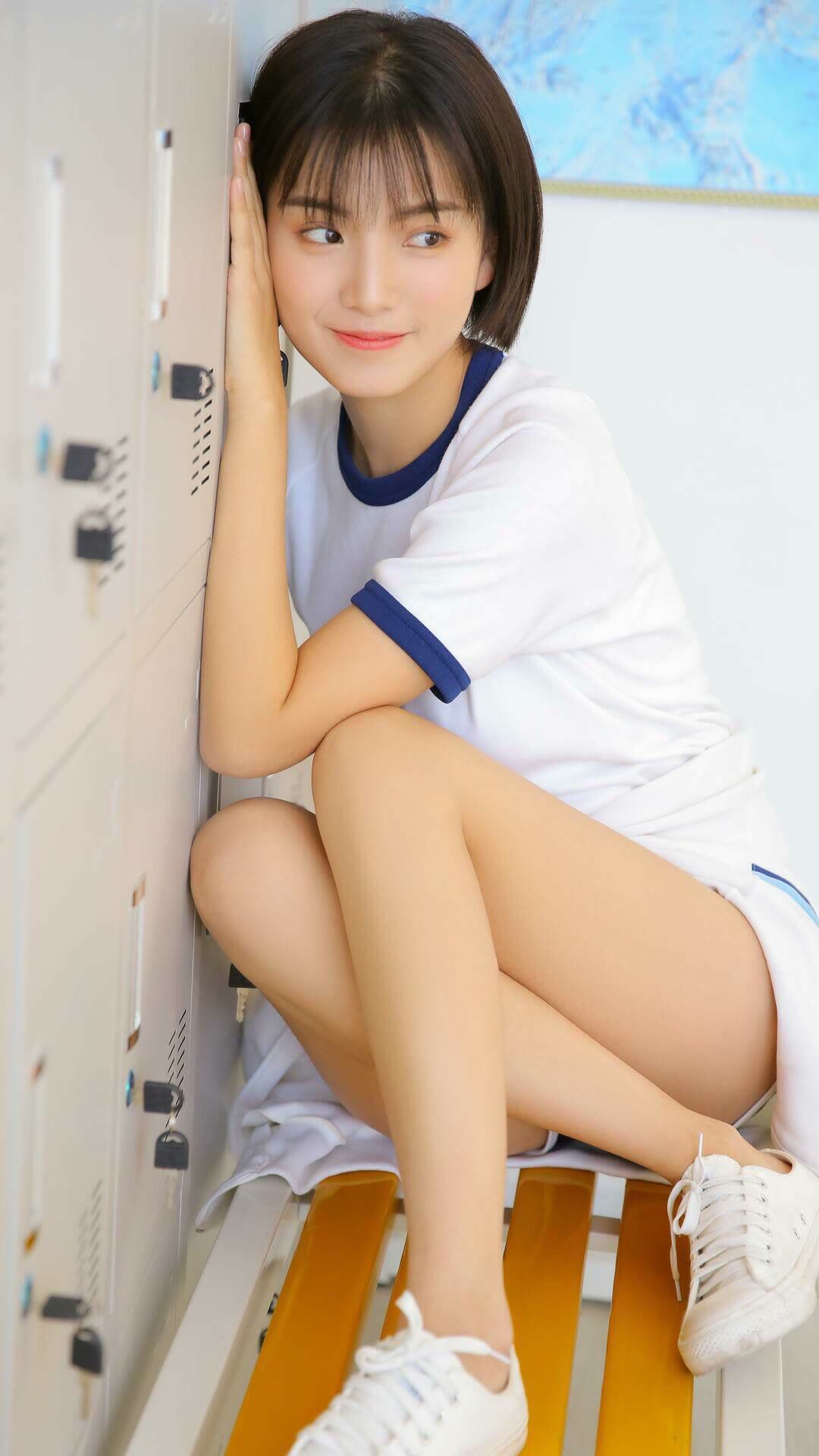 b体育直播-《电竞产业链中的创新创业机会：从硬件到内容全景分析》，电竞行业产业链的构成是什么