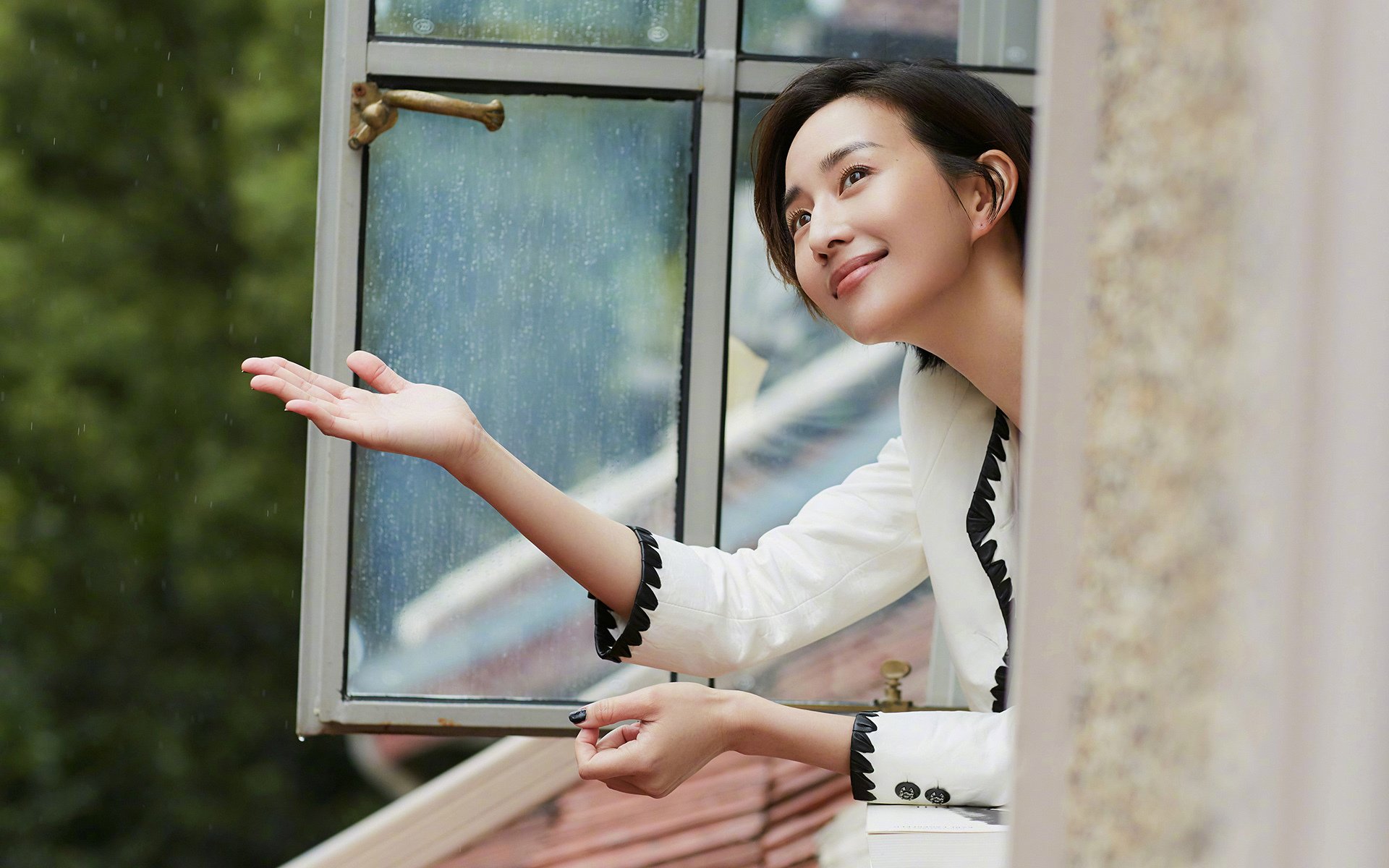 意甲激烈角逐,比分1-0,关键进球由C罗完成,比赛中成功抢断率73%,意甲比分统计