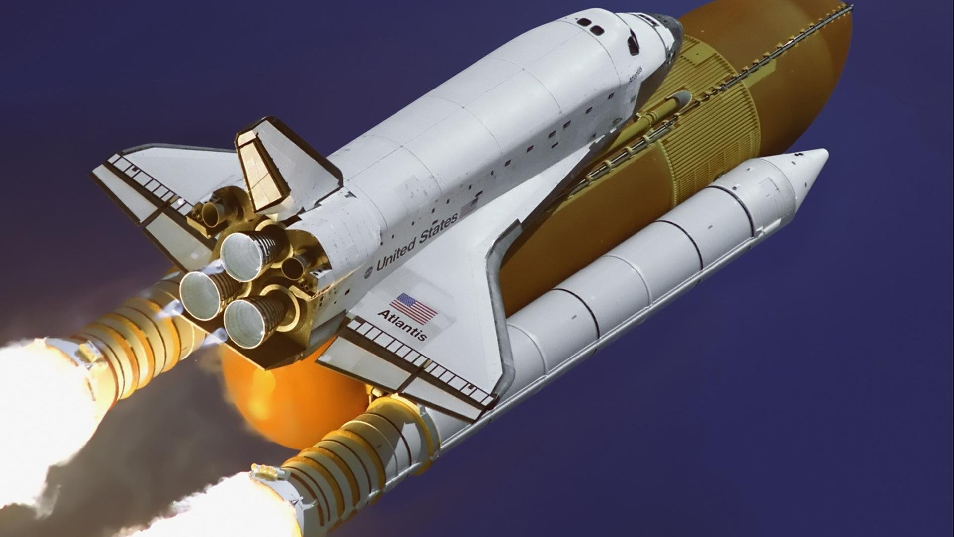 球场“固若金汤”防线:史上最难攻破的后防阵容!,防守时后卫防哪个位置