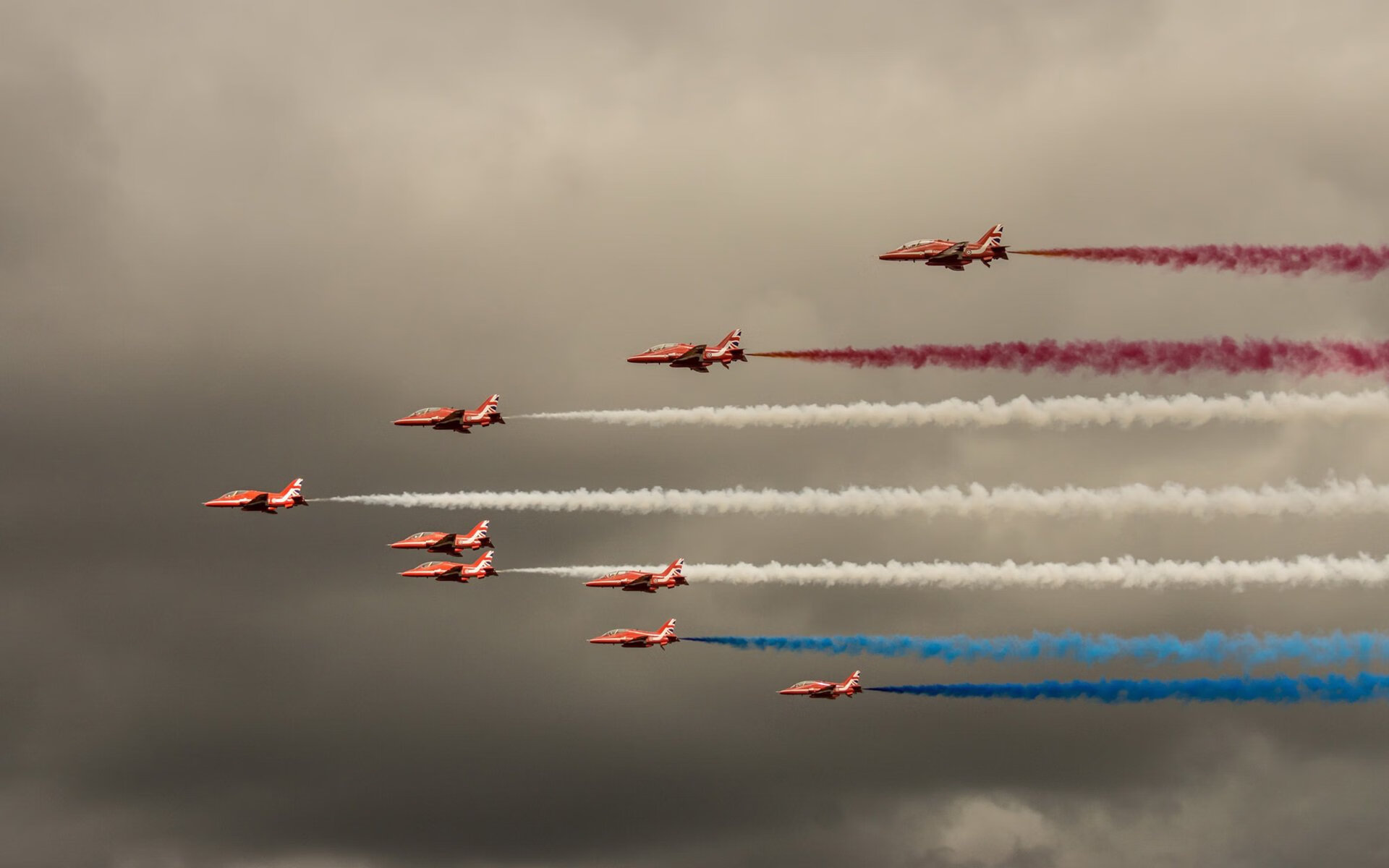 马赛赢球士气高涨，下轮备战鼓舞人心，马赛球迷进球