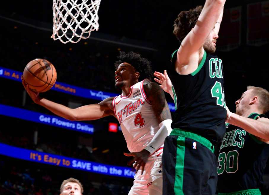 NBA季后赛：黑马球队的逆袭之路的简单介绍