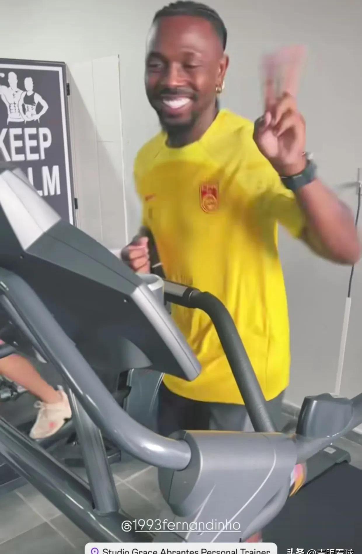 关于B体育平台:归化球员费南多：伤愈复出，渴望重返赛场的信息