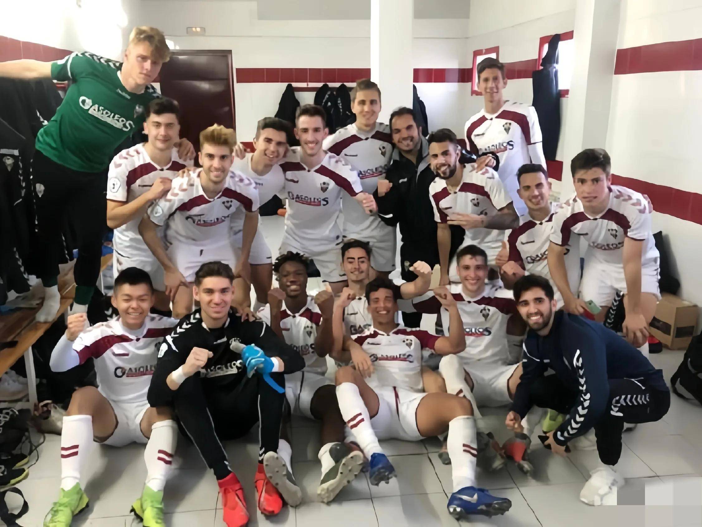 关于B体育平台:中国足球留洋球员：积极备战，争取在欧洲联赛站稳脚跟的信息