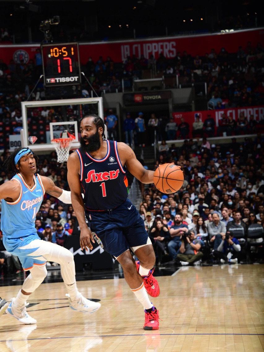 关于B体育官方网址:退役球星的解说生涯:用专业知识和经验解读比赛的信息 关于B体育官方网址:退役球星的解说生涯:用专业知识和经验解读比赛的信息