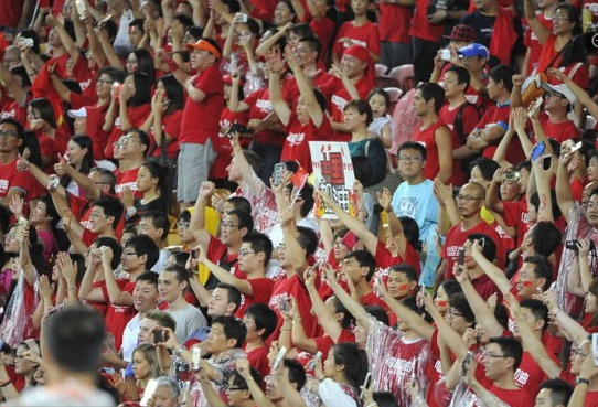 b体育直播-B体育平台:中国足球协会“道歉”声明，球迷：道歉有用的话，还要警察干嘛？的简单介绍