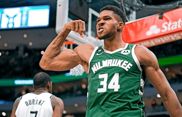 b体育app-bsports体育：雄鹿队新赛季：米德尔顿能否找回手感，成为字母哥身边最可靠的帮手？的简单介绍